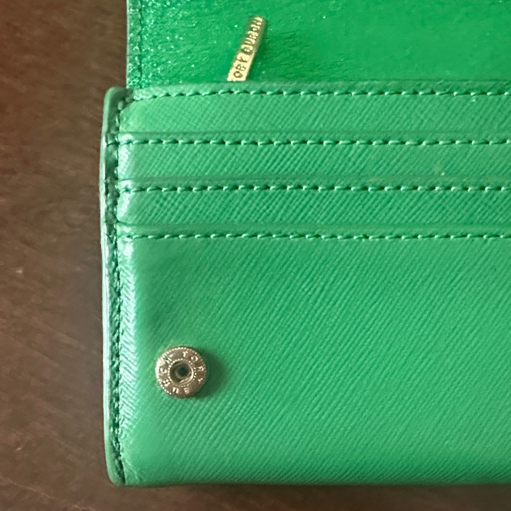 Tory Burch Bright Green Leather Continental Wallet with Gold Logo - Picture 4 of 13